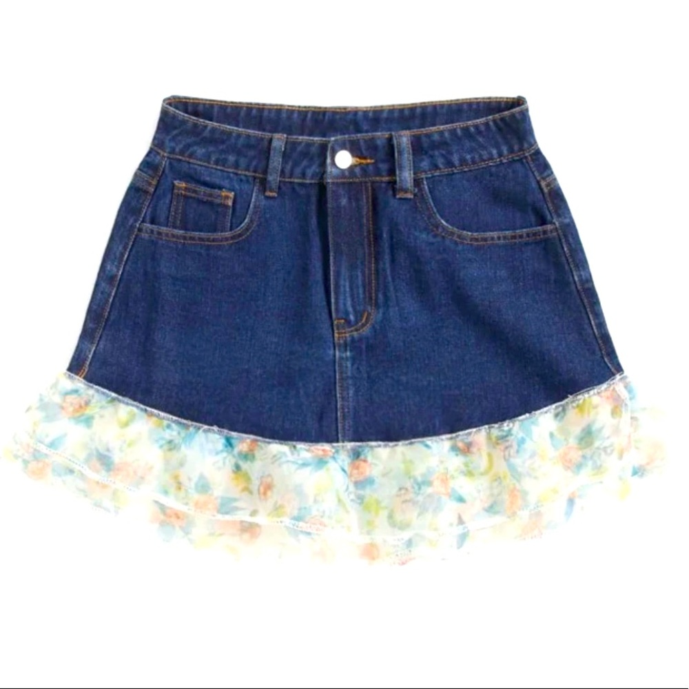 Too cute. Lace lined denim distressed skirt. Super soft. Five star⭐️⭐️⭐️⭐️⭐️